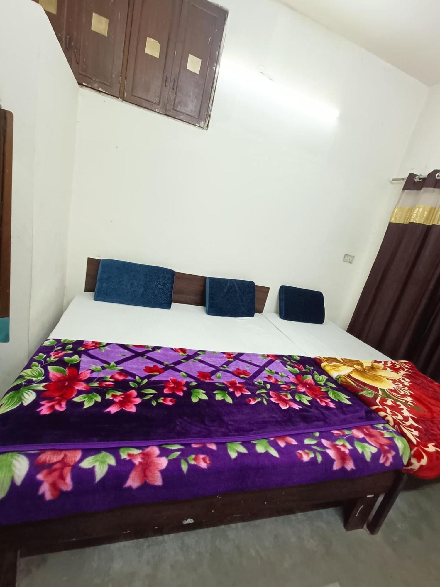 Hotel Rose Valley Индаур Экстерьер фото